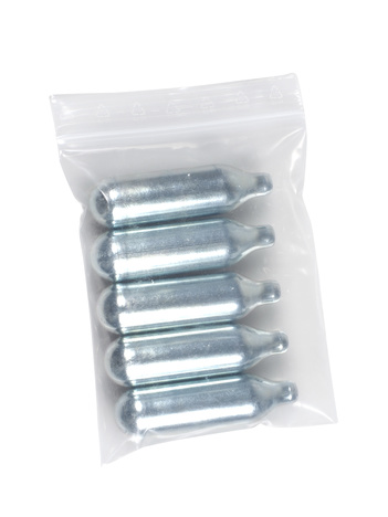 Capsules for cream pourer